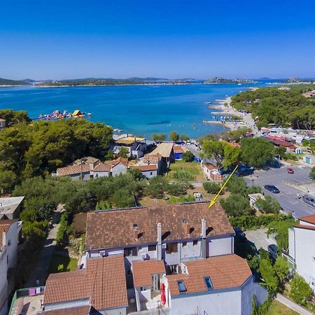 Apartments Grgo Vodice Eksteriør bilde