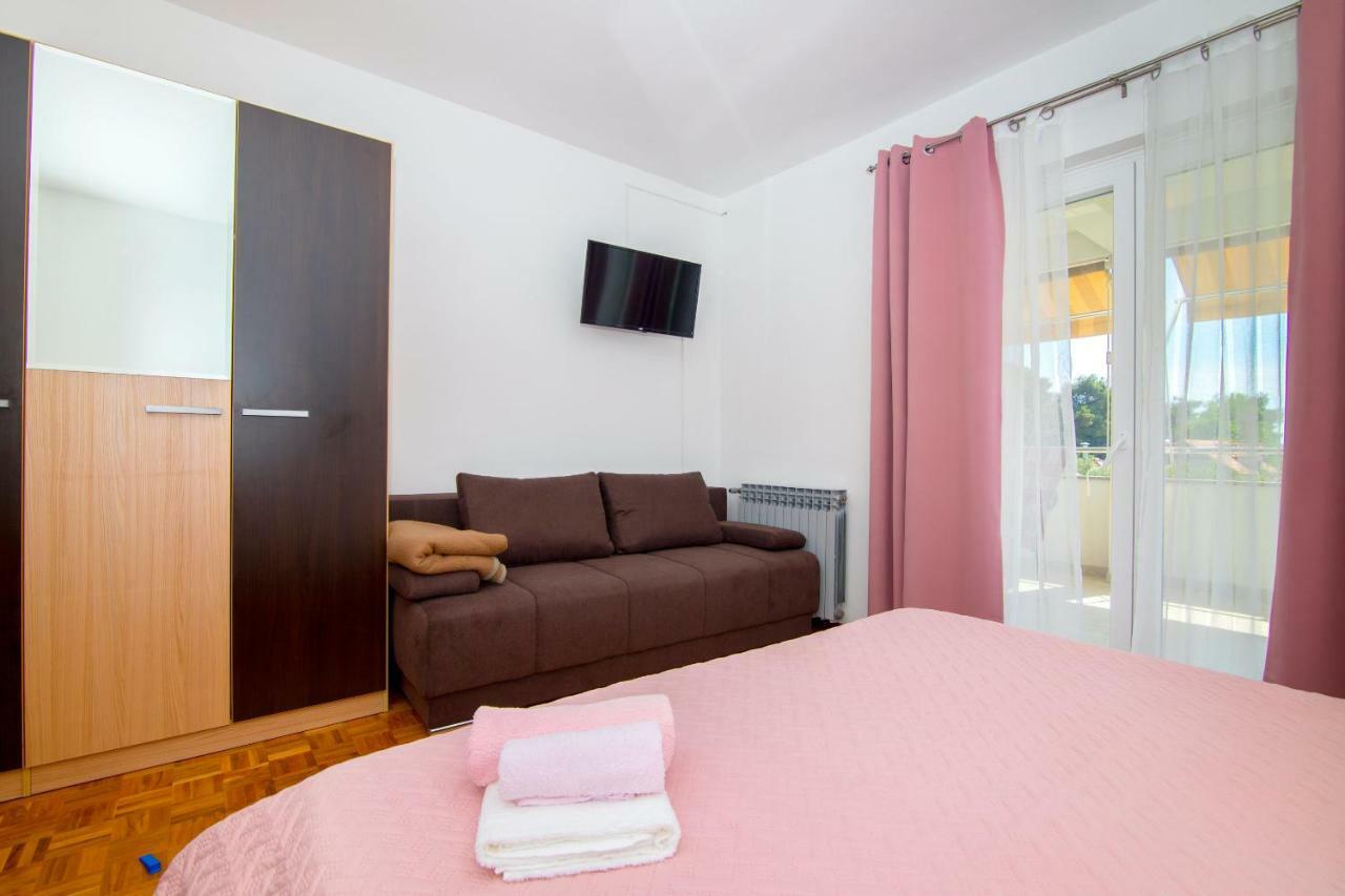 Apartments Grgo Vodice Eksteriør bilde